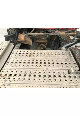 Freightliner COLUMBIA 120 Deckplate