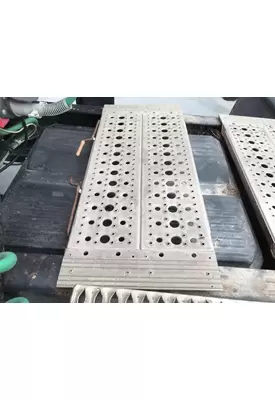Freightliner COLUMBIA 120 Deckplate