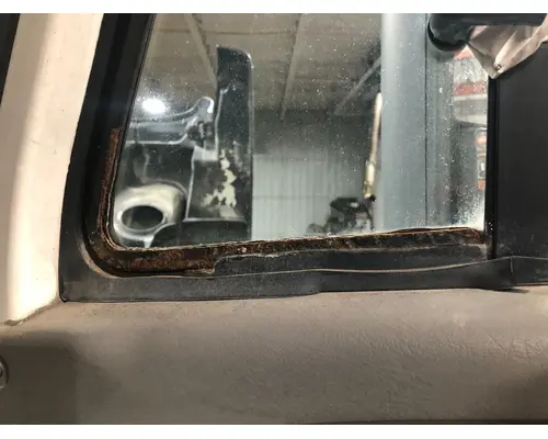 Freightliner COLUMBIA 120 Door Assembly, Front