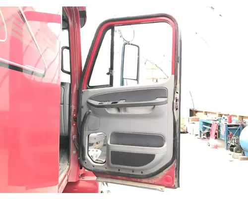 Freightliner COLUMBIA 120 Door Assembly, Front