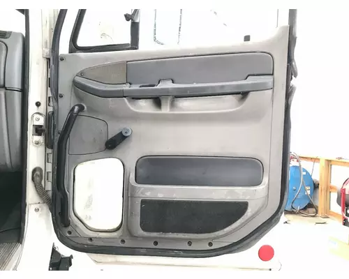 Freightliner COLUMBIA 120 Door Assembly, Front