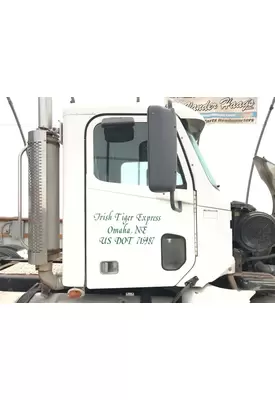 Freightliner COLUMBIA 120 Door Assembly, Front