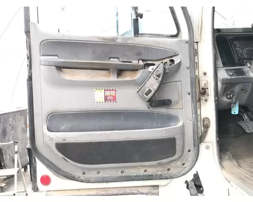 Freightliner COLUMBIA 120 Door Assembly, Front