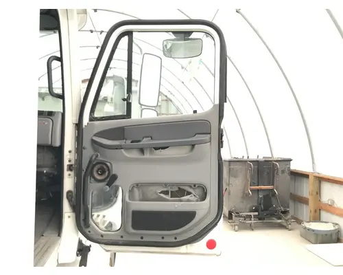 Freightliner COLUMBIA 120 Door Assembly, Front