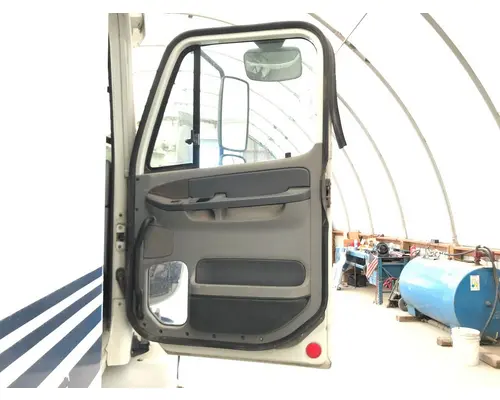 Freightliner COLUMBIA 120 Door Assembly, Front