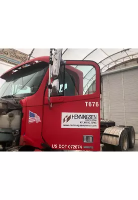 Freightliner COLUMBIA 120 Door Assembly, Front