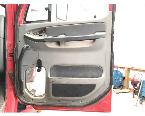 Freightliner COLUMBIA 120 Door Assembly, Front