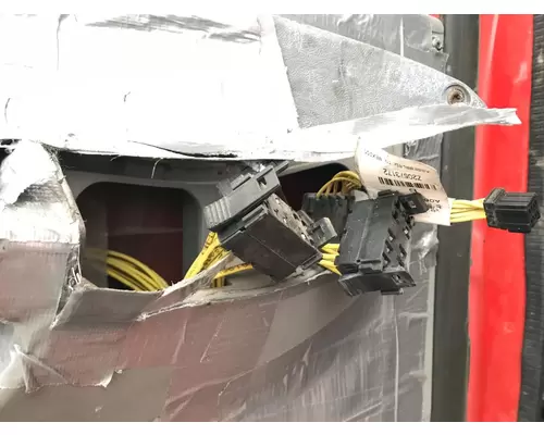 Freightliner COLUMBIA 120 Door Assembly, Front