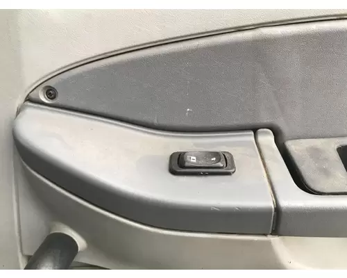 Freightliner COLUMBIA 120 Door Assembly, Front