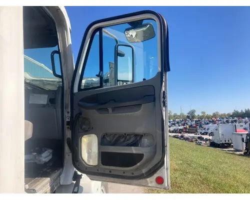 Freightliner COLUMBIA 120 Door Assembly, Front