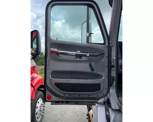 Freightliner COLUMBIA 120 Door Assembly, Front