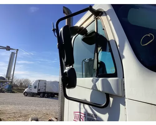 Freightliner COLUMBIA 120 Door Mirror