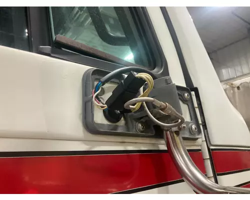 Freightliner COLUMBIA 120 Door Mirror