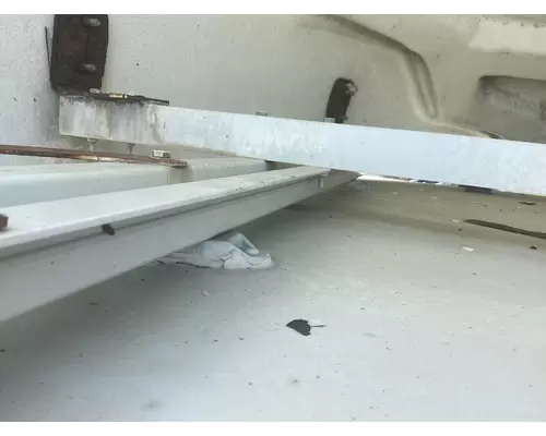 Freightliner COLUMBIA 120 Engine Brackets, Misc.