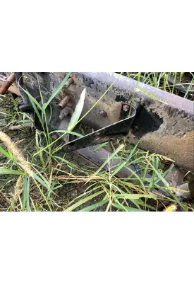 Freightliner COLUMBIA 120 Engine Brackets, Misc.