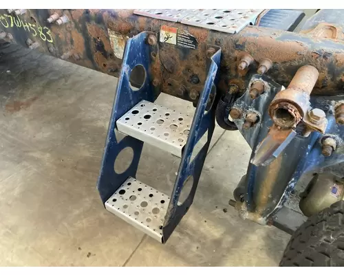 Freightliner COLUMBIA 120 Engine Brackets, Misc.
