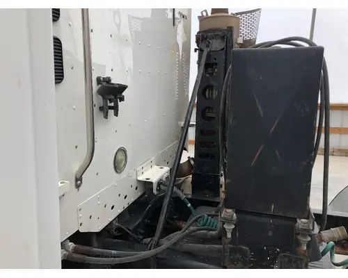 Freightliner COLUMBIA 120 Exhaust Assembly