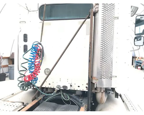 Freightliner COLUMBIA 120 Exhaust Assembly