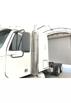 Freightliner COLUMBIA 120 Exhaust Guard
