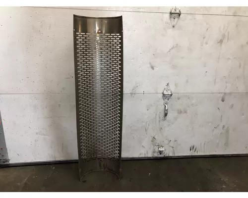 Freightliner COLUMBIA 120 Exhaust Guard
