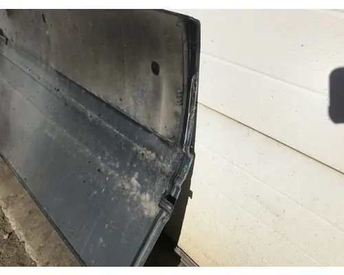 Freightliner COLUMBIA 120 Fairing (Side)