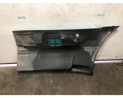 Freightliner COLUMBIA 120 Fairing (Side)