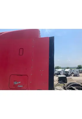 Freightliner COLUMBIA 120 Fairing (Side)