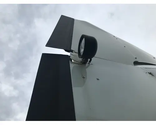 Freightliner COLUMBIA 120 Fairing (Side)