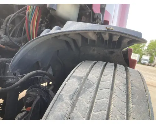 Freightliner COLUMBIA 120 Fender