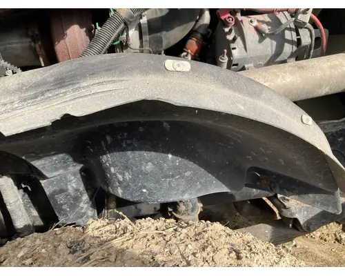 Freightliner COLUMBIA 120 Fender