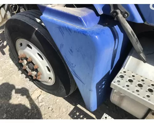 Freightliner COLUMBIA 120 Fender