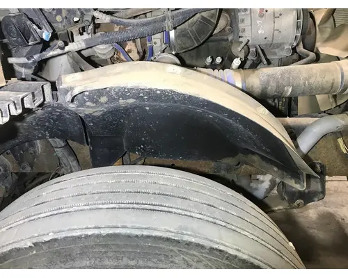 Freightliner COLUMBIA 120 Fender