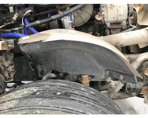 Freightliner COLUMBIA 120 Fender