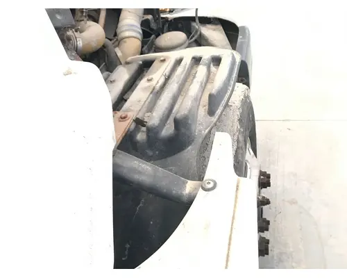 Freightliner COLUMBIA 120 Fender