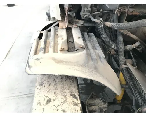 Freightliner COLUMBIA 120 Fender