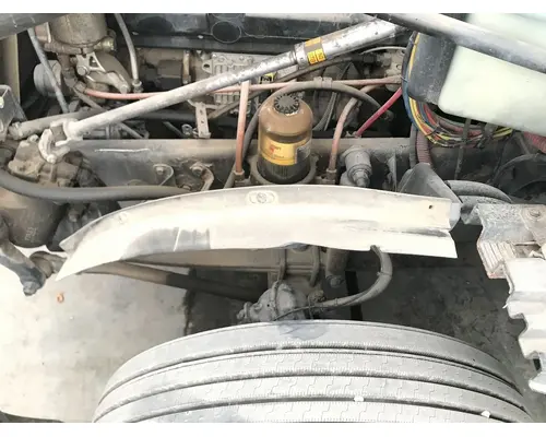 Freightliner COLUMBIA 120 Fender