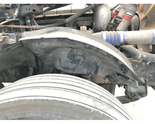 Freightliner COLUMBIA 120 Fender