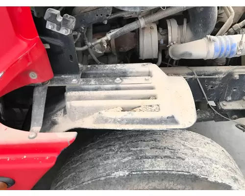 Freightliner COLUMBIA 120 Fender