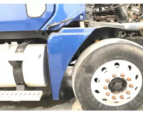 Freightliner COLUMBIA 120 Fender