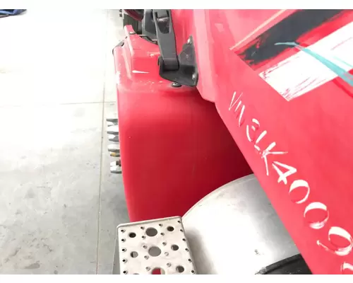 Freightliner COLUMBIA 120 Fender