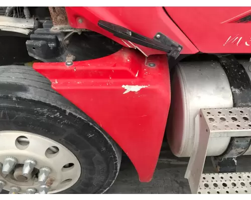 Freightliner COLUMBIA 120 Fender