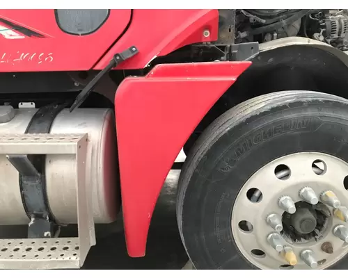 Freightliner COLUMBIA 120 Fender