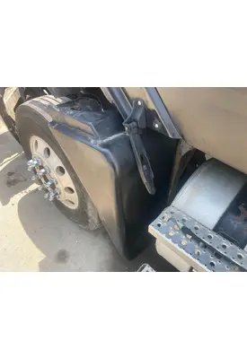 Freightliner COLUMBIA 120 Fender