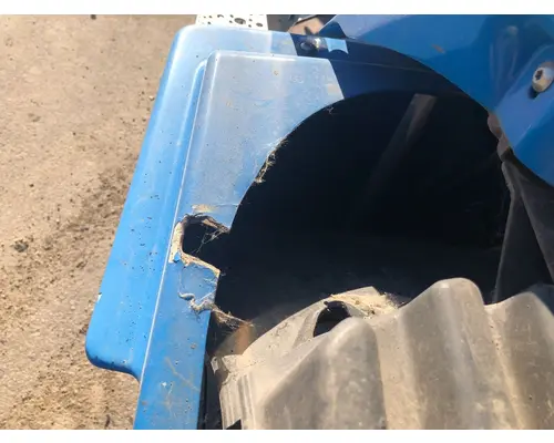 Freightliner COLUMBIA 120 Fender