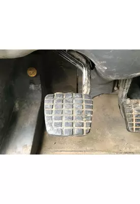 Freightliner COLUMBIA 120 Foot Control , Pedal