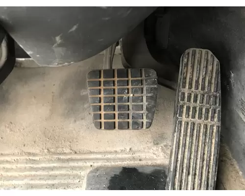 Freightliner COLUMBIA 120 Foot Control , Pedal