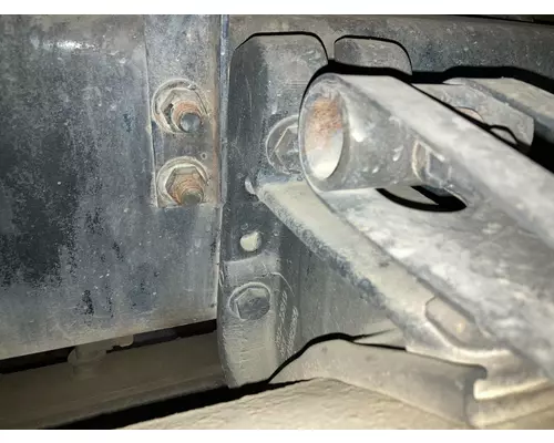 Freightliner COLUMBIA 120 Fuel Tank Strap