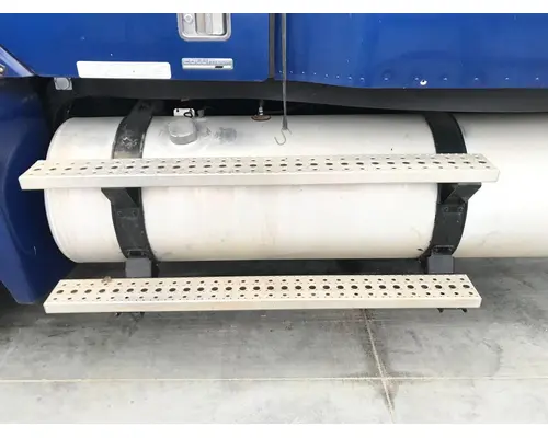 Freightliner COLUMBIA 120 Fuel Tank Strap