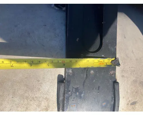 Freightliner COLUMBIA 120 Fuel Tank Strap