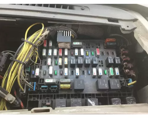 Freightliner COLUMBIA 120 Fuse Box